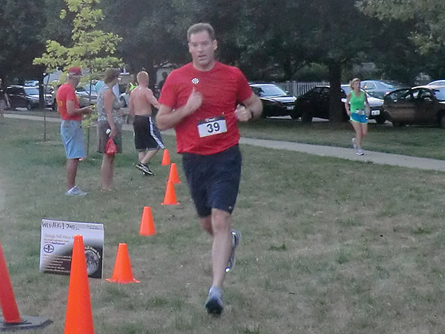 Wednesday August 1st 2012 : Action from the Inaugural Chicago Full Moon Run