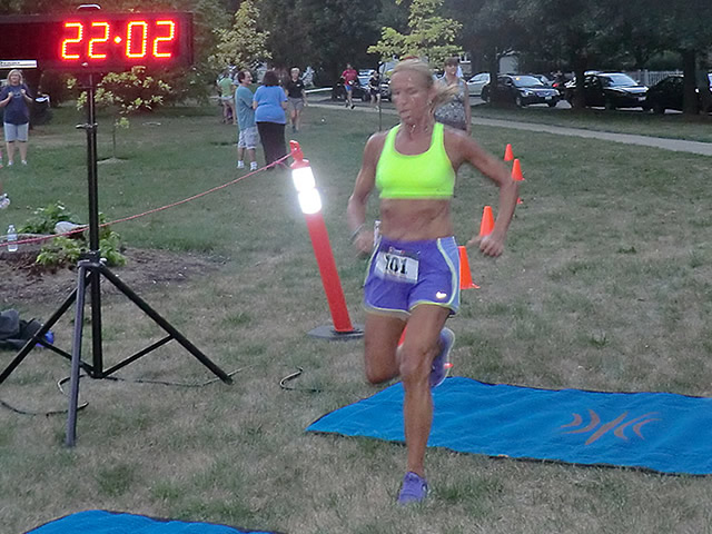 Wednesday August 1st 2012 : Action from the Inaugural Chicago Full Moon Run