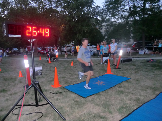 Wednesday August 1st 2012 : Action from the Inaugural Chicago Full Moon Run