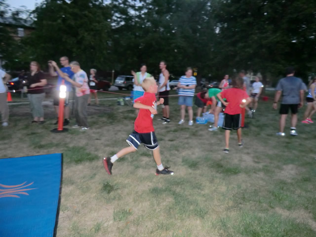 Wednesday August 1st 2012 : Action from the Inaugural Chicago Full Moon Run