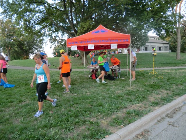 Thursday August 2nd 2012 : 8th Annual Movin' Shoes Full Moon 5K