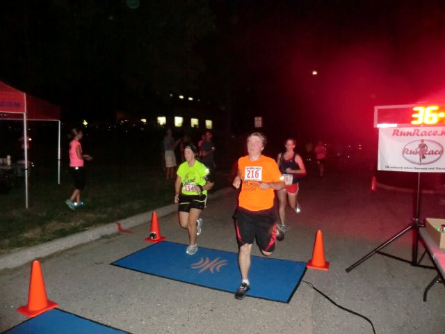 Thursday August 2nd 2012 : 8th Annual Movin' Shoes Full Moon 5K