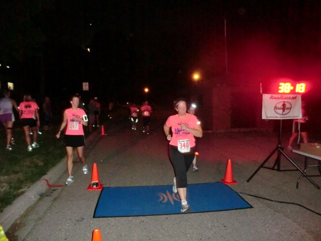 Thursday August 2nd 2012 : 8th Annual Movin' Shoes Full Moon 5K
