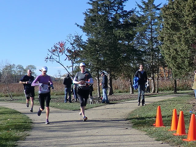 Saturday October 20, 2012 : 2.7 Miles into the DPR Trail Half-Marathon