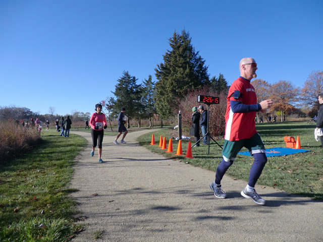 Saturday October 20, 2012 : 2.7 Miles into the DPR Trail Half-Marathon