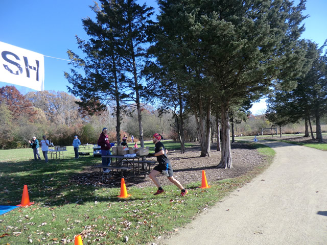 Saturday October 20, 2012 : Finish of the DPR Trail Half-Marathon