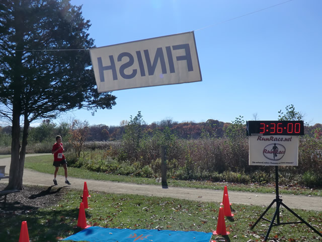 Saturday October 20, 2012 : Finish of the DPR Trail Half-Marathon