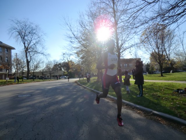 Race Action of the 5-Km Main Event : Saturday October 27, 2012