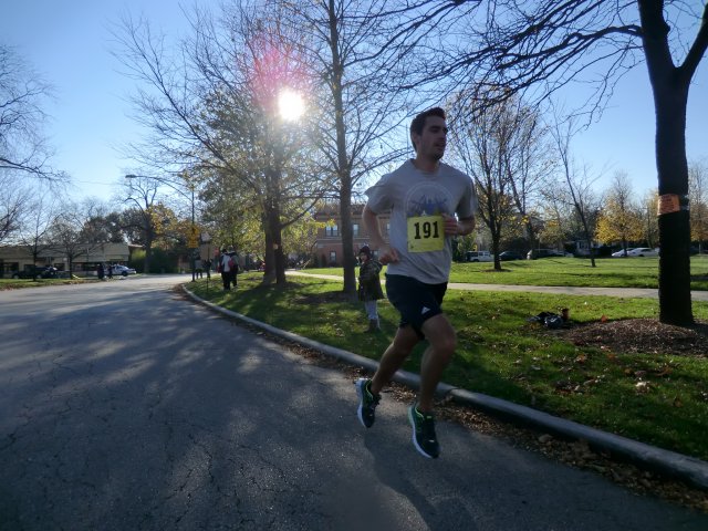 Race Action of the 5-Km Main Event : Saturday October 27, 2012