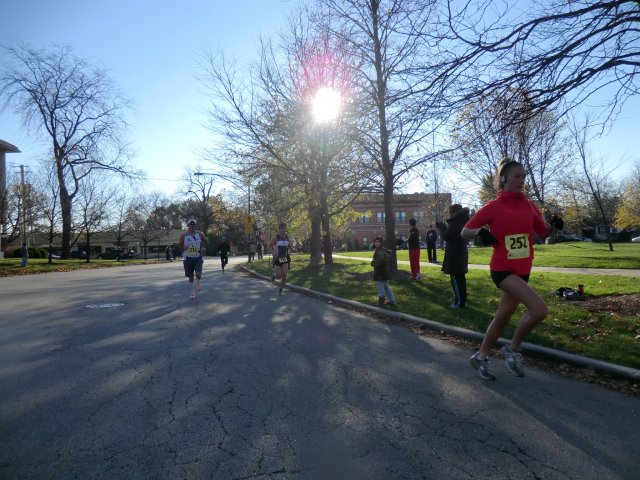 Race Action of the 5-Km Main Event : Saturday October 27, 2012