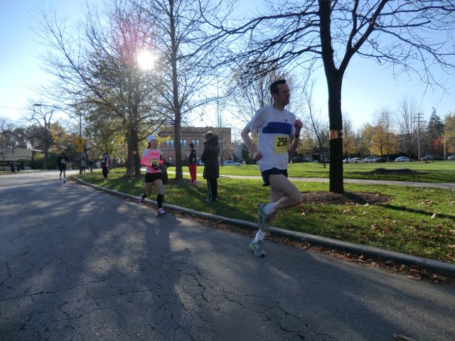 Race Action of the 5-Km Main Event : Saturday October 27, 2012