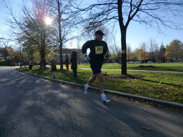 Race Action of the 5-Km Main Event : Saturday October 27, 2012