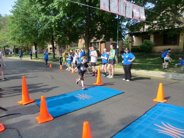 Saturday May 18, 2013 - Pony Gallop 1K