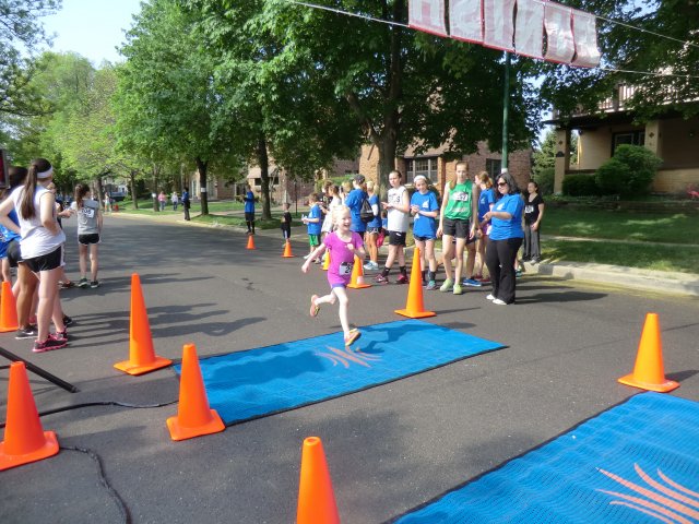 Saturday May 18, 2013 - Pony Gallop 1K