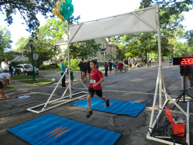 Finishers of the SFX Run for Haiti 5K