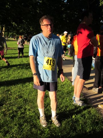 Runners prepare : Race Gathering
