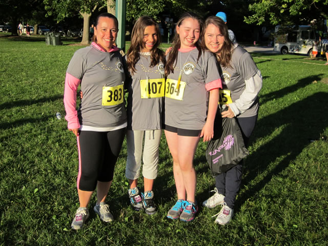 Runners prepare : Race Gathering