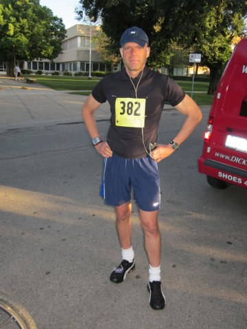 Runners prepare : Race Gathering