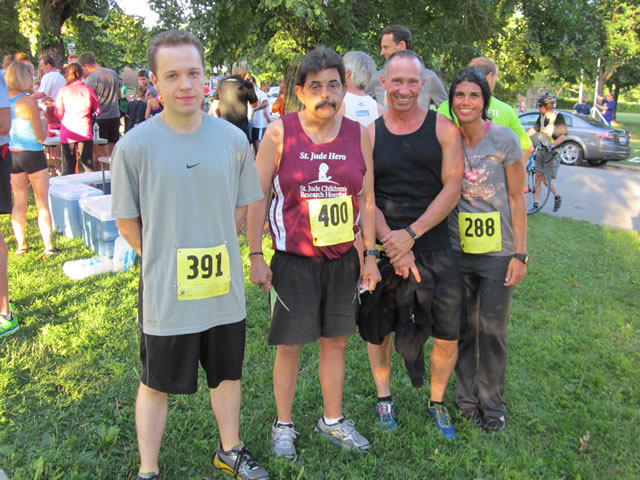 Runners prepare : Race Gathering