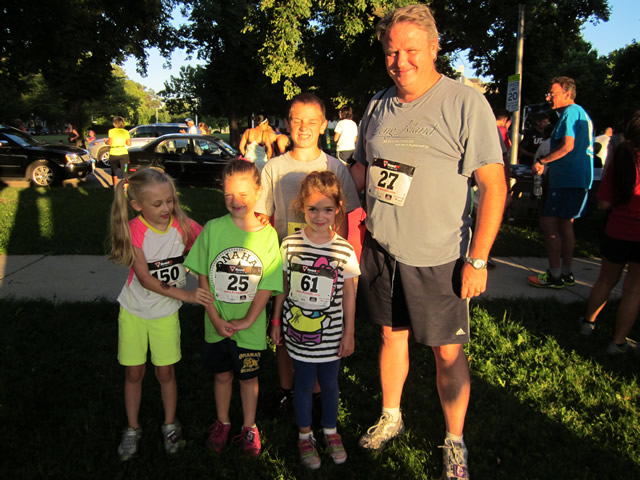 Runners prepare : Race Gathering