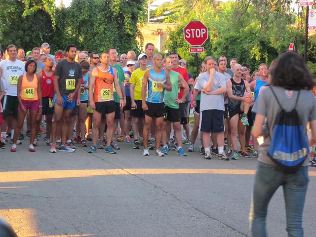 Start of the 5-Km Featured Event