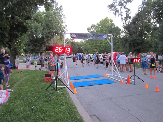 Thrills at the finish of the Chicago Full Moon 5-Km