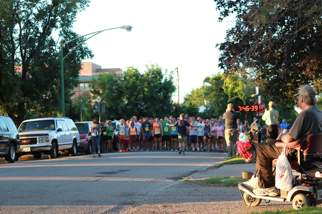 Start of the 5-Km Featured Event