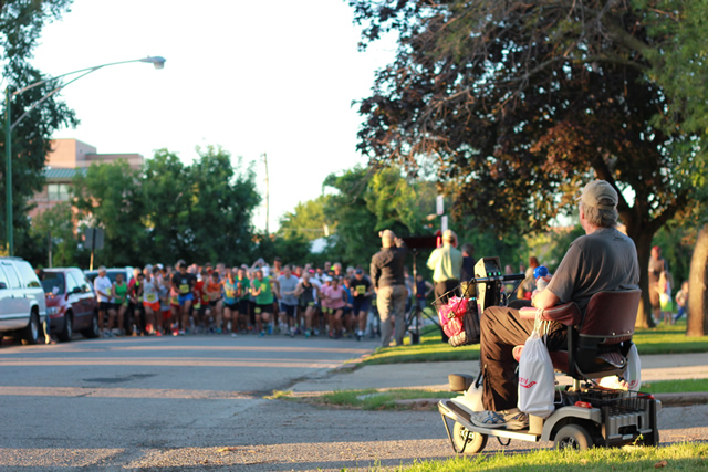 Start of the 5-Km Featured Event