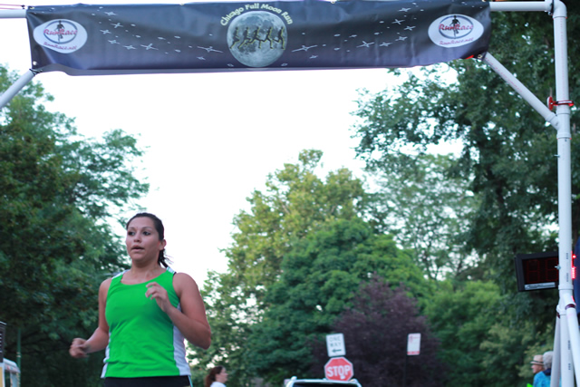 Thrills at the finish of the Chicago Full Moon 5-Km