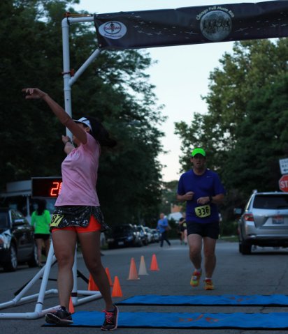 Thrills at the finish of the Chicago Full Moon 5-Km
