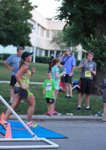 Thrills at the finish of the Chicago Full Moon 5-Km