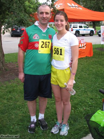 Pre-race gathering of runners and volunteers