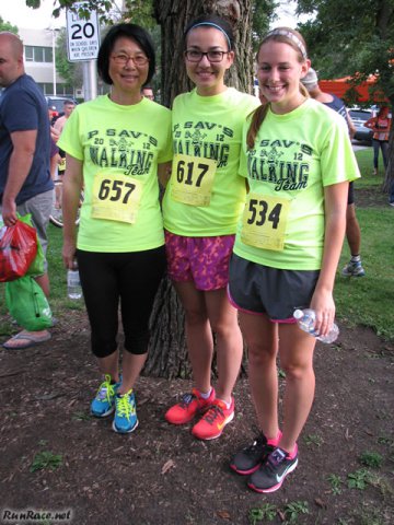 Pre-race gathering of runners and volunteers