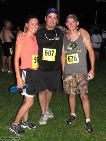 Chicago Full Moon Run action near the finish line