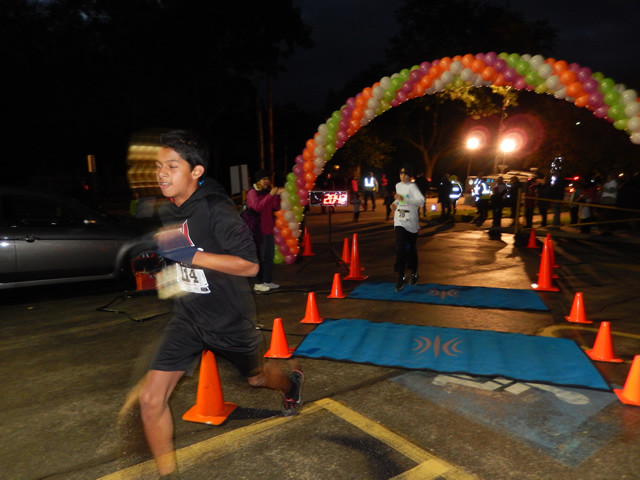 Action from the Finish Line of MSW 5k Race : Saturday October 4, 2014