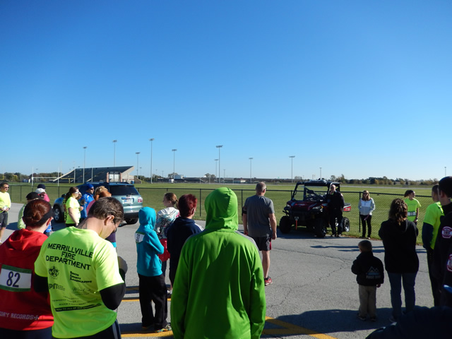 Pre-race Ceremony and Runner Line-up : Sunday October 12, 2014