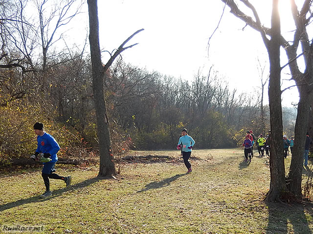 Starting the Parade Loop of Devonian Fall 50-Km : Saturday November 15, 2014