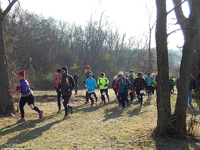 Starting the Parade Loop of Devonian Fall 50-Km : Saturday November 15, 2014
