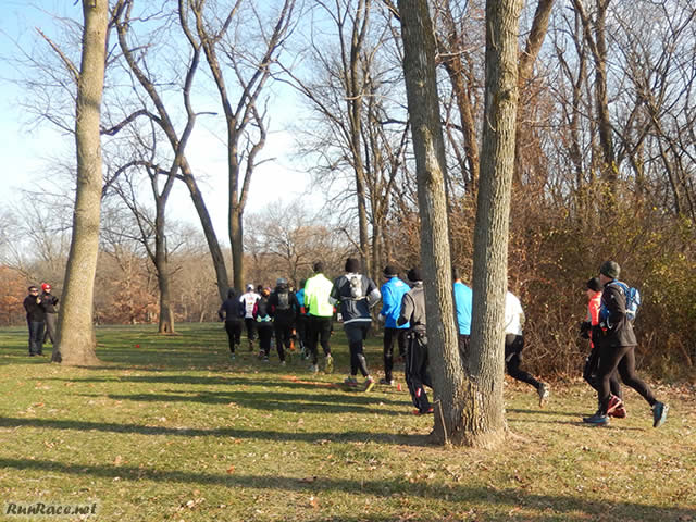Starting the Parade Loop of Devonian Fall 50-Km : Saturday November 15, 2014