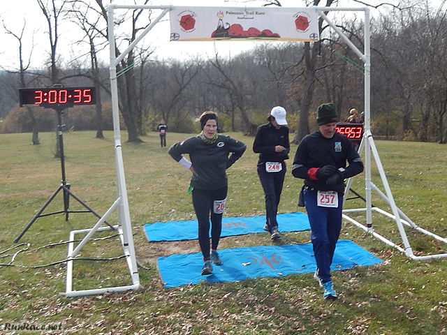 25-Km Runners Making Their Finish Line : Saturday November 15, 2014