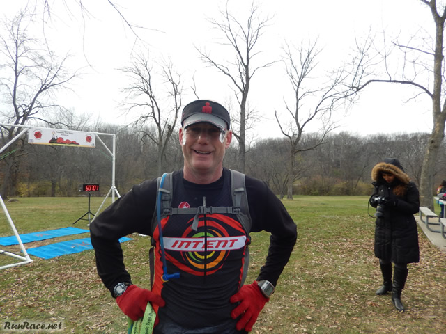 50-Km Runner Jeff Shoemaker, with His Unique Decorations : Saturday November 15, 2014