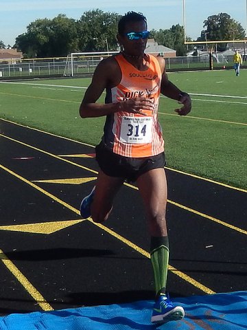 Race Action from the Sixth Annual Tiger Tear 5k : Sunday September 20, 2015