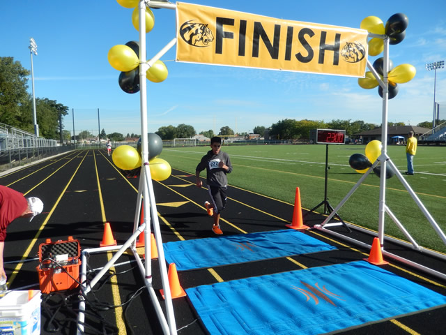 Race Action from the Sixth Annual Tiger Tear 5k : Sunday September 20, 2015