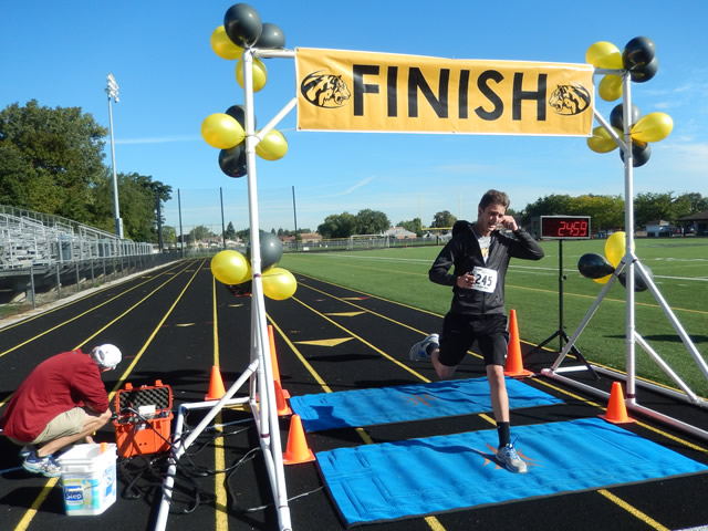 Race Action from the Sixth Annual Tiger Tear 5k : Sunday September 20, 2015
