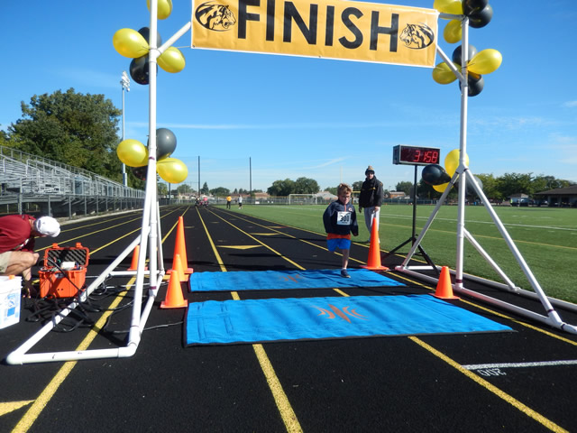 Race Action from the Sixth Annual Tiger Tear 5k : Sunday September 20, 2015