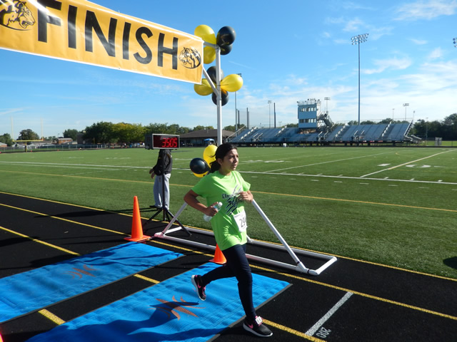 Race Action from the Sixth Annual Tiger Tear 5k : Sunday September 20, 2015