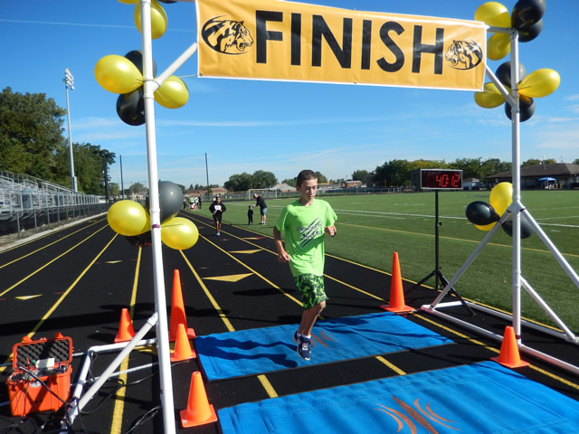 Race Action from the Sixth Annual Tiger Tear 5k : Sunday September 20, 2015