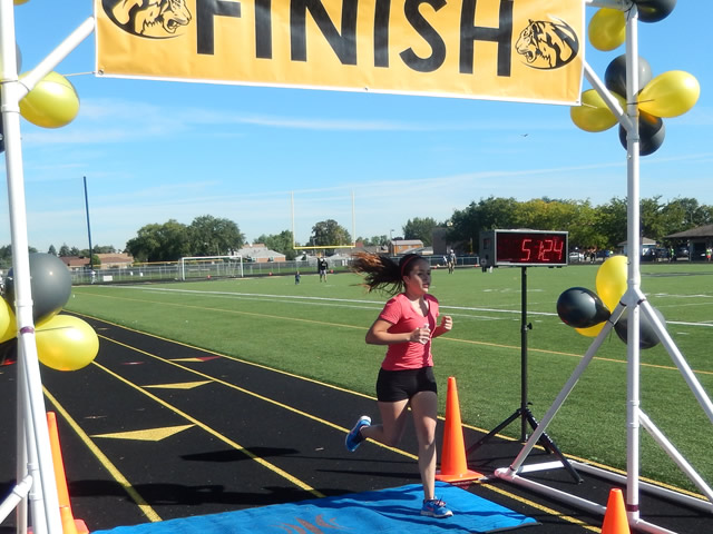 Race Action from the Sixth Annual Tiger Tear 5k : Sunday September 20, 2015