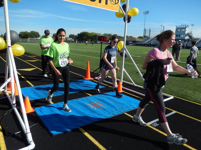 Race Action from the Sixth Annual Tiger Tear 5k : Sunday September 20, 2015