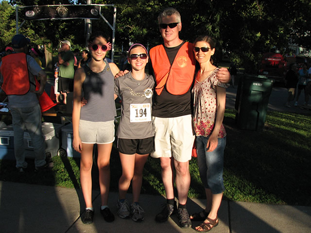 Pre-race bustle : Wednesday July 29th